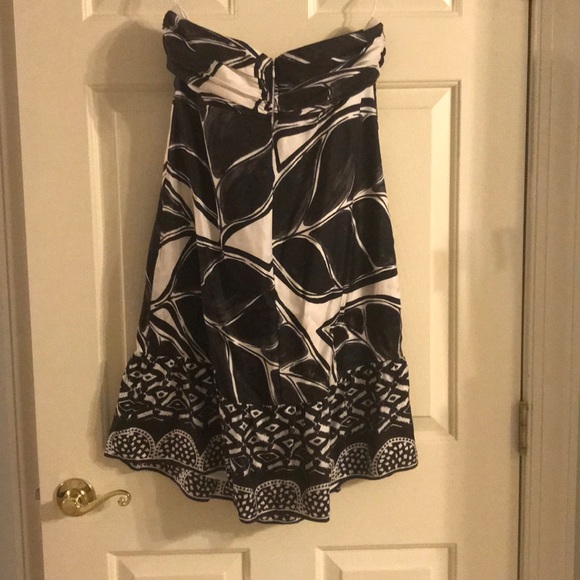 White House Black Market Cocktail dress - Picture 2 of 2